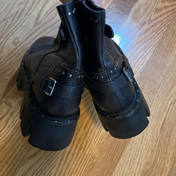 Free People Ludlow Studded Moto Boot Size 39 or 9 NWT - Picture 11 of 15